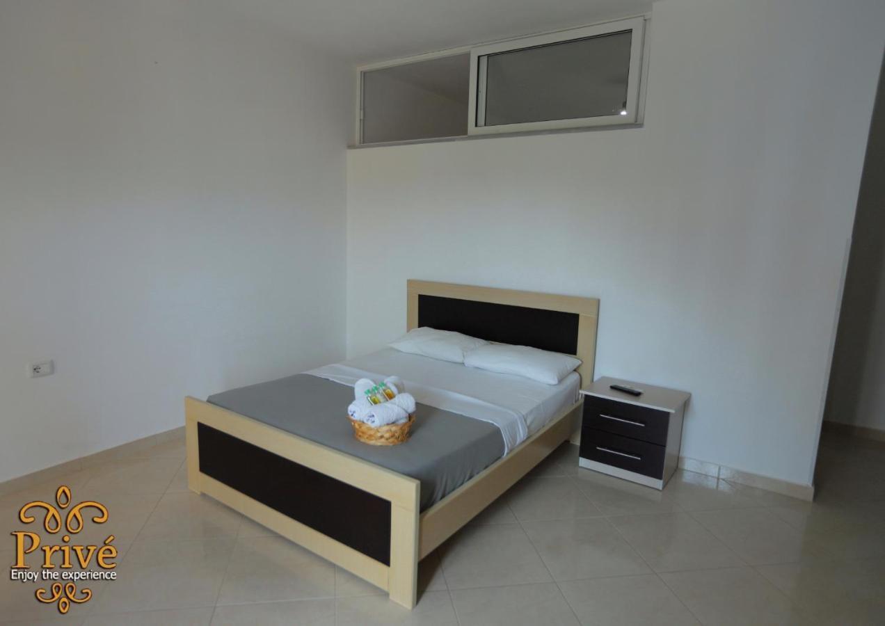 Prive Hotel And Apartment Ksamil Luaran gambar