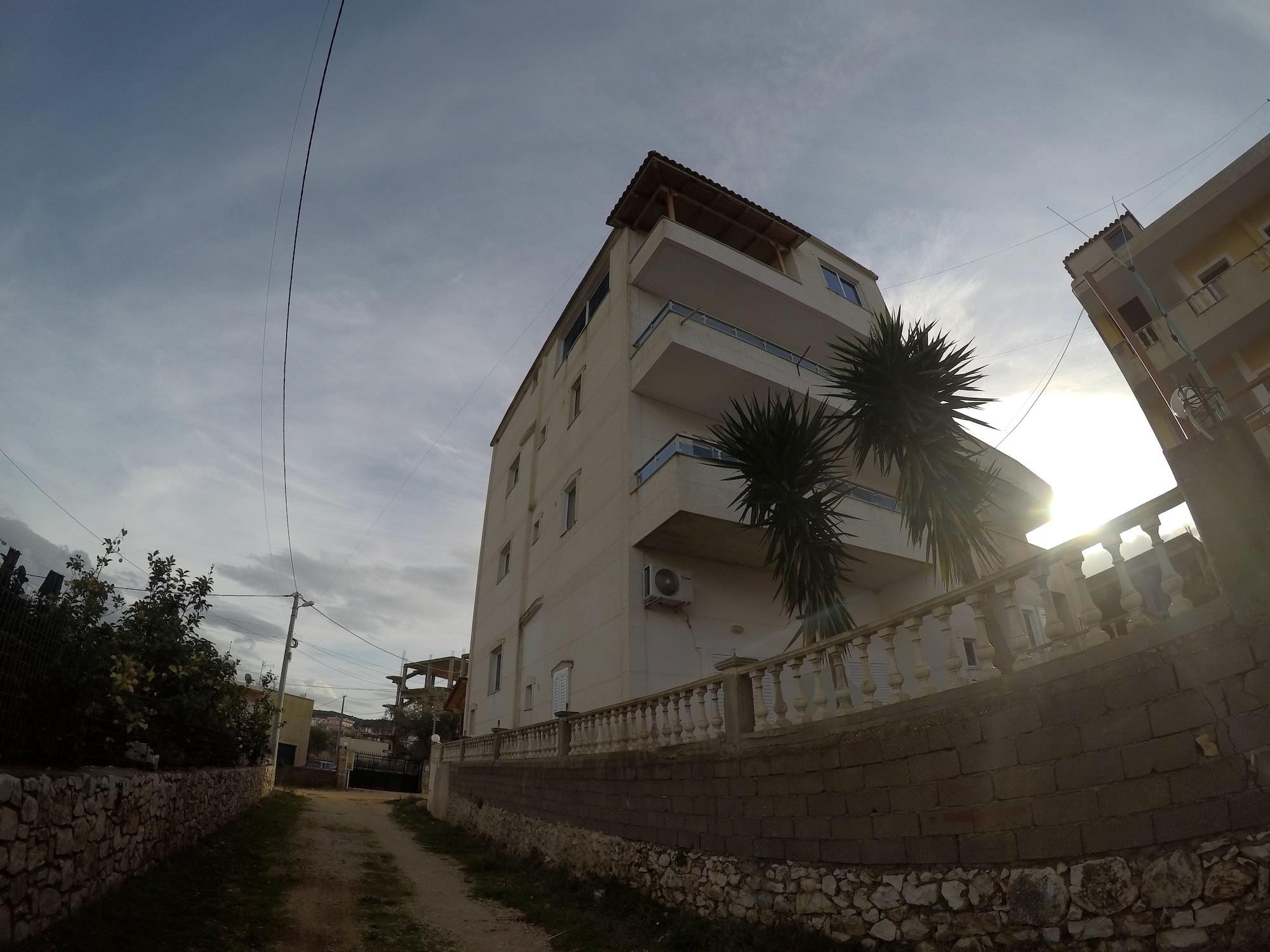 Prive Hotel And Apartment Ksamil Luaran gambar