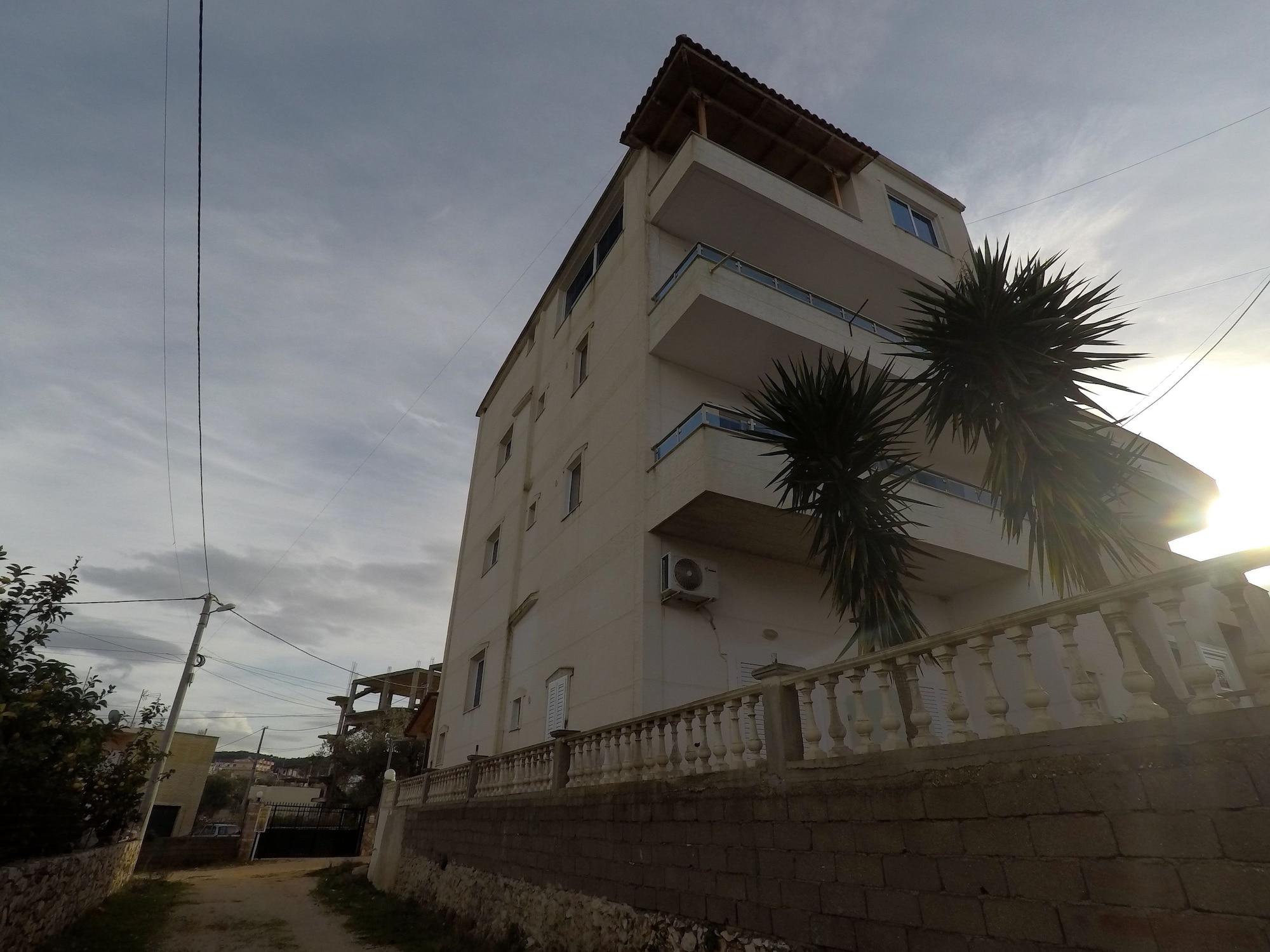 Prive Hotel And Apartment Ksamil Luaran gambar