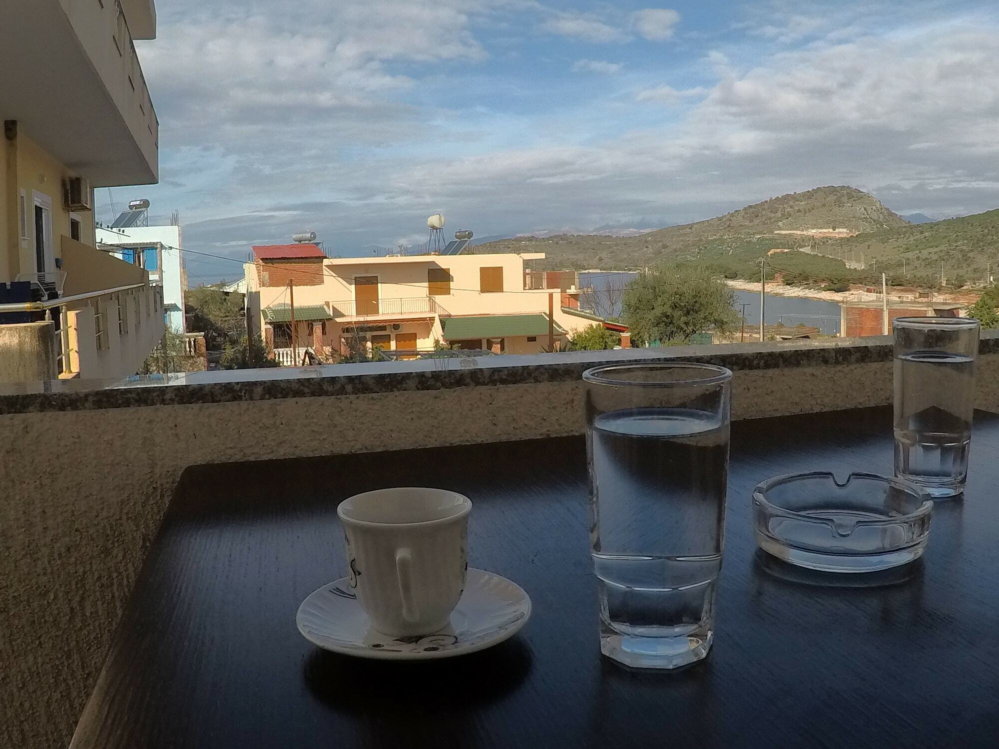 Prive Hotel And Apartment Ksamil Luaran gambar